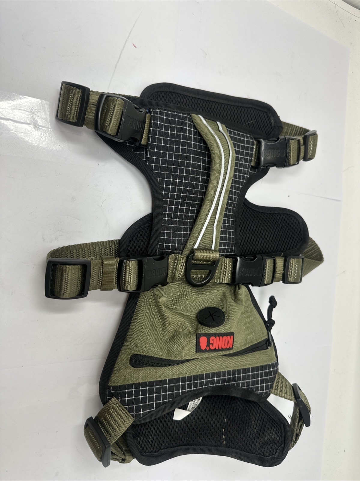 KONG Safety Dog Harness Medium Green Ultra Durable Strong Metal Buckle Active
