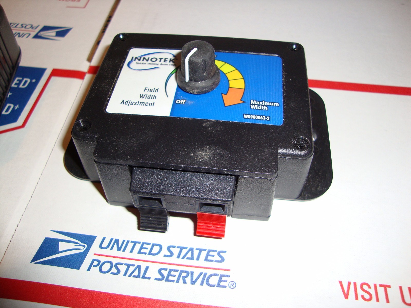 Innotek TRANSMITTER WALL UNIT Adapter SD-2000/3000 Underground Dog Fence System