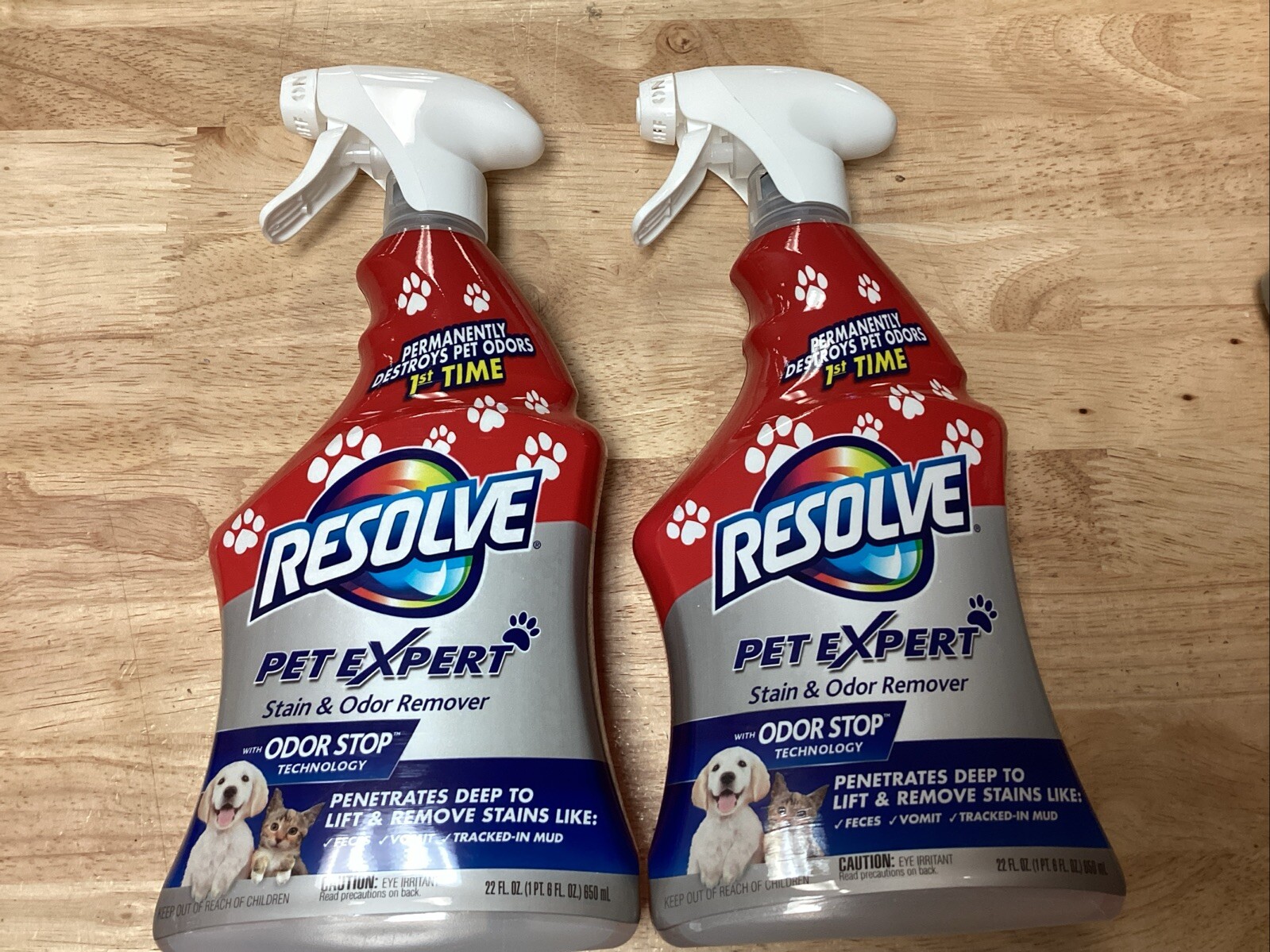 Lot of 2 Resolve Pet Expert Stain And Odor Remover Spray (22 fl oz each bottle)