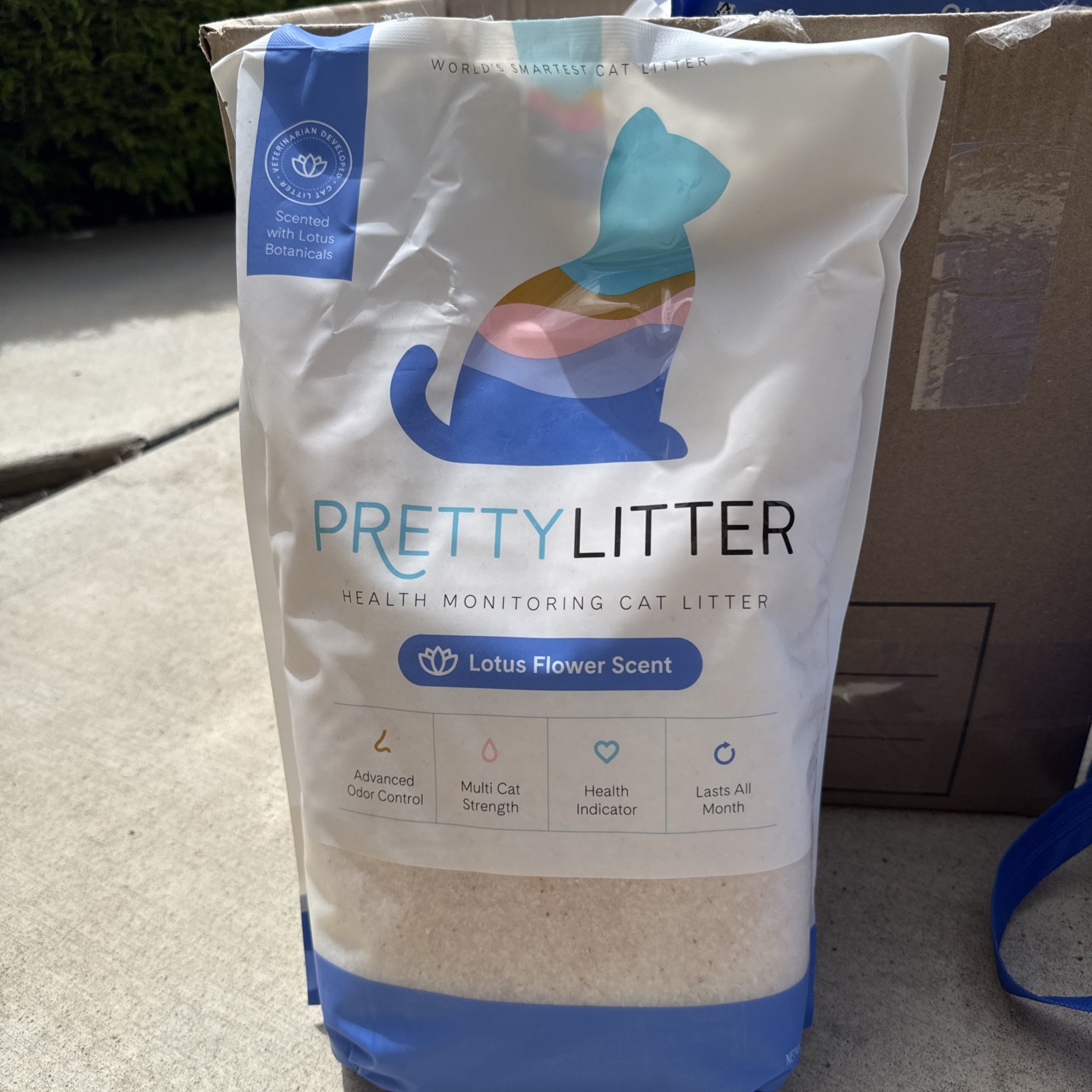 New PRETTY LITTER Health Monitoring Cat Litter LOTUS FLOWER Scent (6lbs)