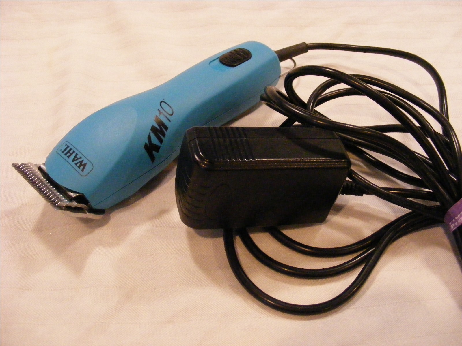 Wahl KM10 Professional Corded Dog Grooming Clipper Electric Trimmer Teal EXC